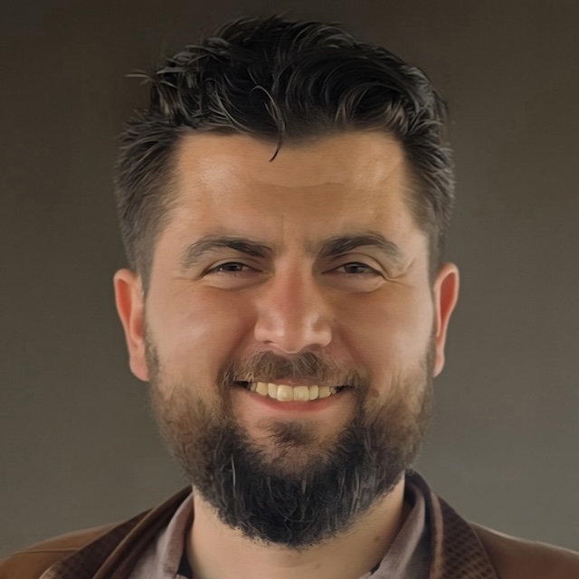 Testimonials.testimonial3.author